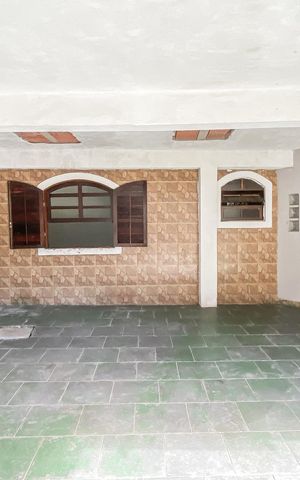 Casa à venda com 70m², 2 quartos e 1 vaga Casa à venda com 70m², 2 quartos e 1 vagaGaragem