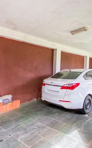 Casa à venda com 70m², 2 quartos e 1 vaga Casa à venda com 70m², 2 quartos e 1 vagaGaragem