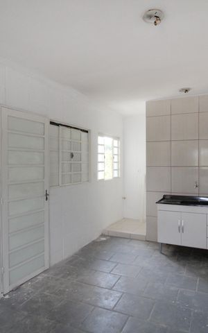 Apartamento para alugar com 85m², 3 quartos e sem vagaCozinha