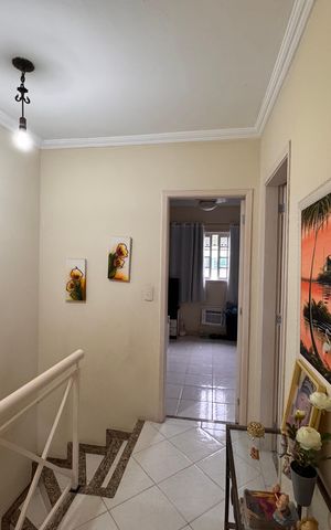 Casa de condomínio para alugar com 180m², 3 quartos e 2 vagasHall Íntimo