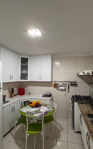 Casa de condomínio para alugar com 180m², 3 quartos e 2 vagasCozinha e Área de Serviço