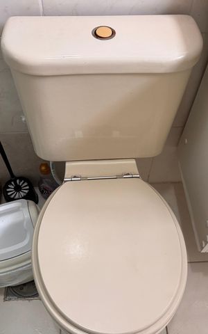 Casa de condomínio para alugar com 180m², 3 quartos e 2 vagasSuíte 2 - Banheiro