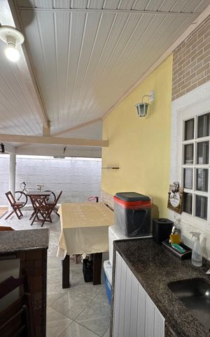 Casa de condomínio para alugar com 180m², 3 quartos e 2 vagasÁrea externa