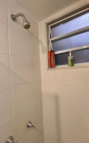 Apartamento para alugar com 42m², 2 quartos e sem vaga Apartamento para alugar com 42m², 2 quartos e sem vagaBanheiro Social