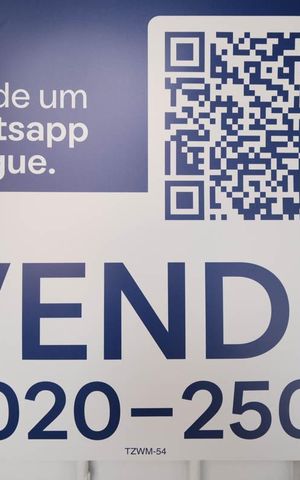 Casa à venda com 60m², 2 quartos e 1 vagaFachada