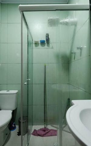 Casa à venda com 60m², 2 quartos e 1 vagaBanheiro
