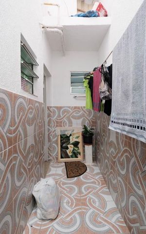 Casa à venda com 60m², 2 quartos e 1 vagaÁrea de Serviço