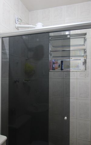 Casa de condomínio à venda com 80m², 3 quartos e 1 vagaBanheiro
