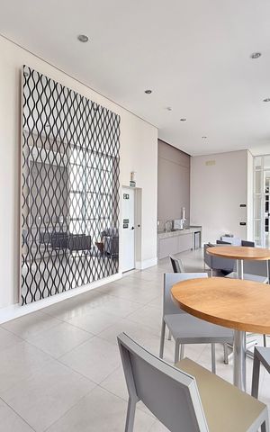 Apartamento à venda com 92m², 2 quartos e 2 vagas Apartamento à venda com 92m², 2 quartos e 2 vagasLounge