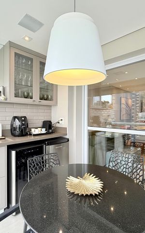 Apartamento à venda com 92m², 2 quartos e 2 vagas Apartamento à venda com 92m², 2 quartos e 2 vagasSacada