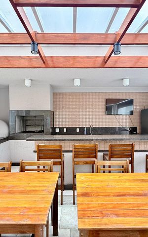 Apartamento à venda com 92m², 2 quartos e 2 vagas Apartamento à venda com 92m², 2 quartos e 2 vagasChurrasqueira