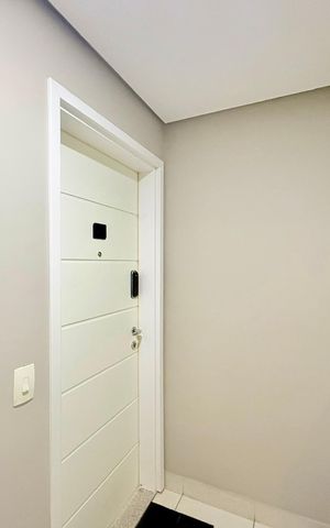 Apartamento à venda com 92m², 2 quartos e 2 vagas Apartamento à venda com 92m², 2 quartos e 2 vagasHall Apartamento