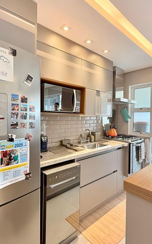 Apartamento à venda com 92m², 2 quartos e 2 vagas Apartamento à venda com 92m², 2 quartos e 2 vagasCozinha