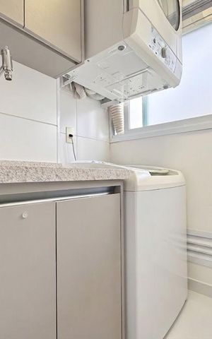 Apartamento à venda com 92m², 2 quartos e 2 vagas Apartamento à venda com 92m², 2 quartos e 2 vagasÁrea de Serviço