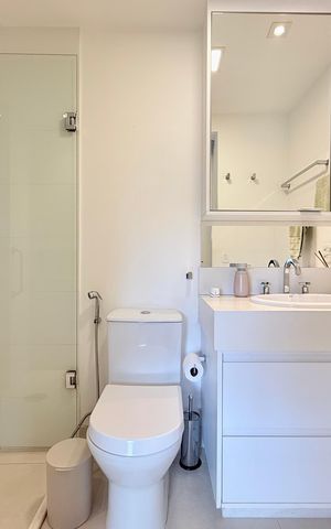 Apartamento à venda com 92m², 2 quartos e 2 vagas Apartamento à venda com 92m², 2 quartos e 2 vagasBanheiro Suíte 1