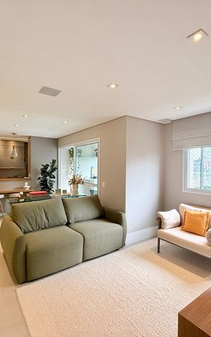 Apartamento à venda com 92m², 2 quartos e 2 vagas Apartamento à venda com 92m², 2 quartos e 2 vagasSala
