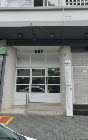 Apartamento à venda com 110m², 2 quartos e sem vagaFachada
