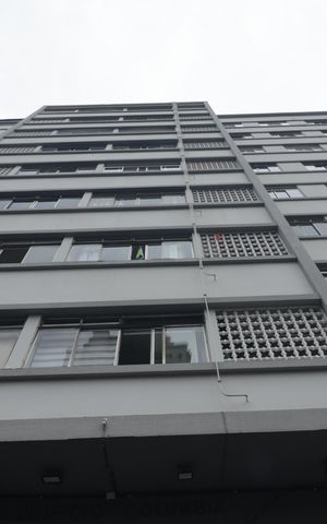 Apartamento à venda com 110m², 2 quartos e sem vagaFachada