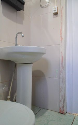 Casa à venda com 111m², 2 quartos e 2 vagasBanheiro