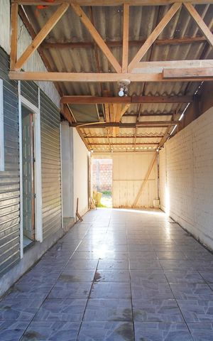 Casa à venda com 111m², 2 quartos e 2 vagasGaragem