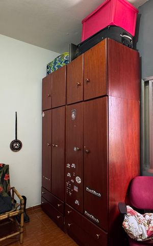 Casa à venda com 380m², 3 quartos e 2 vagas Casa à venda com 380m², 3 quartos e 2 vagasQuarto