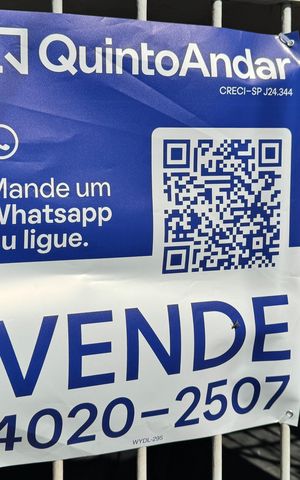 Casa à venda com 380m², 3 quartos e 2 vagas Casa à venda com 380m², 3 quartos e 2 vagasPlaca