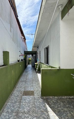 Casa à venda com 380m², 3 quartos e 2 vagas Casa à venda com 380m², 3 quartos e 2 vagasÁrea de Serviço