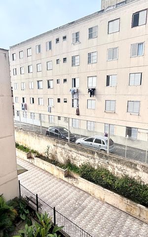 Apartamento à venda com 48m², 2 quartos e 1 vaga Apartamento à venda com 48m², 2 quartos e 1 vagaVista da Sala