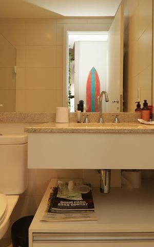 Apartamento à venda com 70m², 1 quarto e 2 vagasBanheiro Social