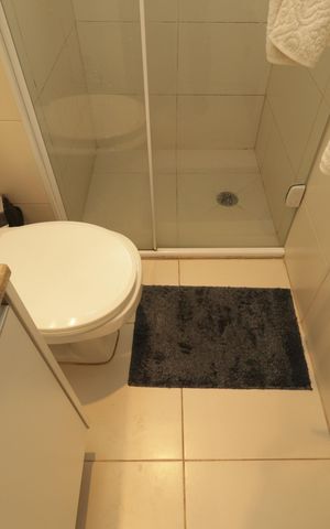 Apartamento à venda com 70m², 1 quarto e 2 vagasBanheiro da Suíte