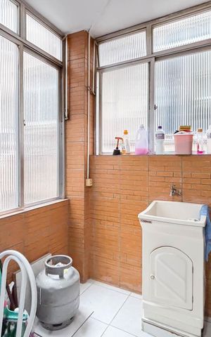 Apartamento à venda com 55m², 3 quartos e sem vaga Apartamento à venda com 55m², 3 quartos e sem vagaCozinha