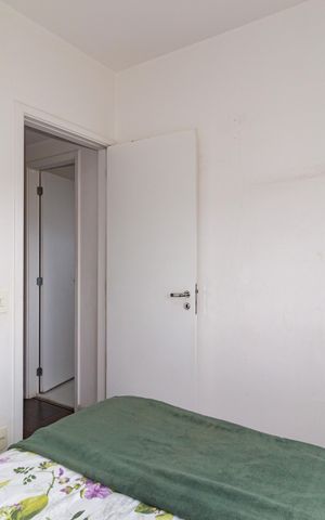 Apartamento à venda com 148m², 4 quartos e 2 vagas Apartamento à venda com 148m², 4 quartos e 2 vagasQuarto 2