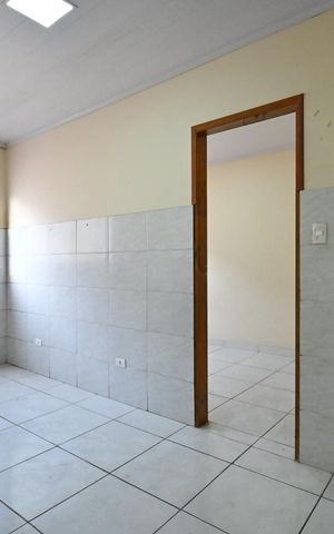 Casa para alugar com 70m², 2 quartos e 1 vagaSala/Cozinha