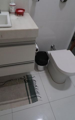 Casa para alugar com 170m², 3 quartos e 4 vagasBanheiro Social
