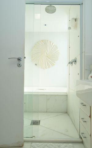 Apartamento à venda com 199m², 4 quartos e 4 vagas Apartamento à venda com 199m², 4 quartos e 4 vagasBanheiro da Suíte 4