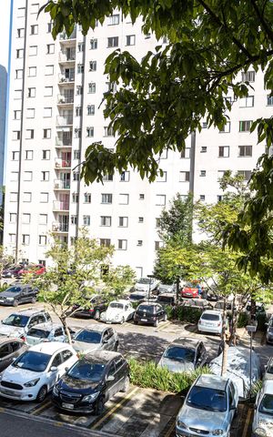 Apartamento à venda com 56m², 3 quartos e 1 vagaCozinha e Área de Serviço - vista
