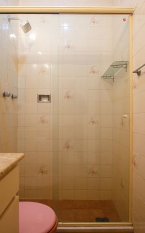 Apartamento à venda com 69m², 3 quartos e 1 vaga Apartamento à venda com 69m², 3 quartos e 1 vagaBanheiro 2