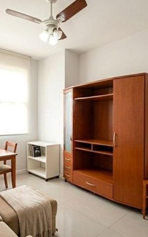 Apartamento para alugar com 64m², 2 quartos e sem vaga