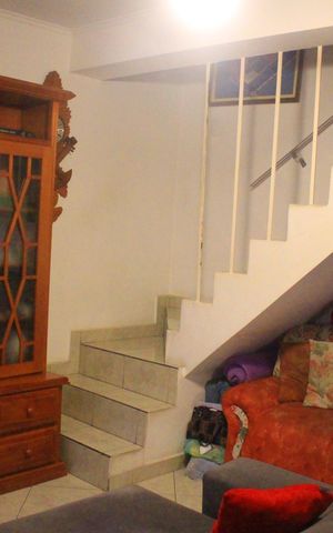 Casa à venda com 269m², 5 quartos e 2 vagasSala