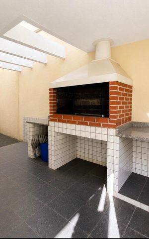 Casa de condomínio à venda com 163m², 3 quartos e 2 vagas Casa de condomínio à venda com 163m², 3 quartos e 2 vagasÁrea comum - Churrasqueira