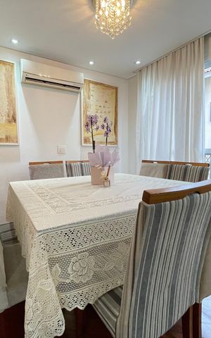 Casa de condomínio à venda com 163m², 3 quartos e 2 vagas Casa de condomínio à venda com 163m², 3 quartos e 2 vagasSala