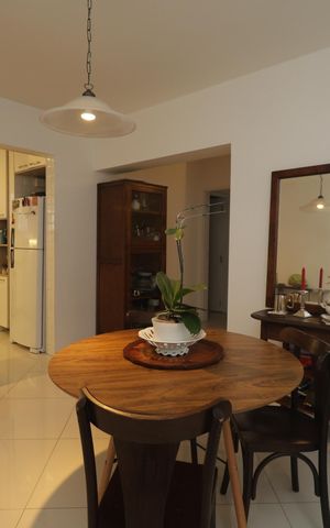 Apartamento à venda com 90m², 2 quartos e 1 vagaSala de Jantar