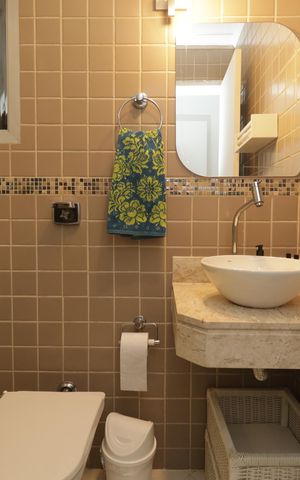 Apartamento à venda com 90m², 2 quartos e 1 vagaBanheiro Social