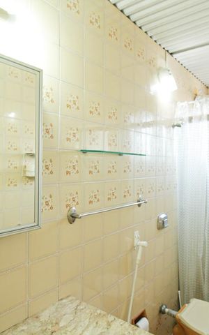 Apartamento à venda com 68m², 2 quartos e 1 vaga Apartamento à venda com 68m², 2 quartos e 1 vagaBanheiro