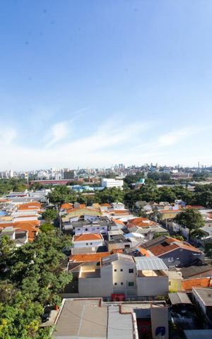 Apartamento à venda com 68m², 2 quartos e 1 vaga Apartamento à venda com 68m², 2 quartos e 1 vagaVista da Sacada
