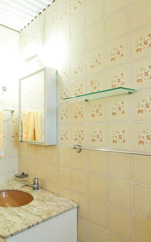 Apartamento à venda com 68m², 2 quartos e 1 vaga Apartamento à venda com 68m², 2 quartos e 1 vagaBanheiro