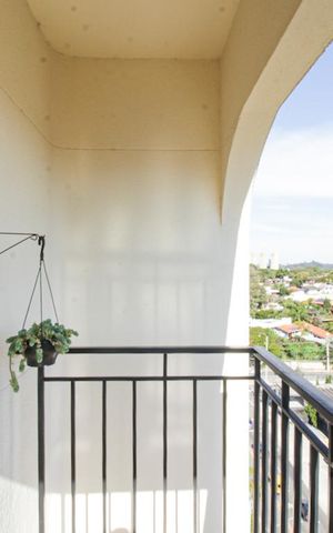 Apartamento à venda com 68m², 2 quartos e 1 vaga Apartamento à venda com 68m², 2 quartos e 1 vagaSacada