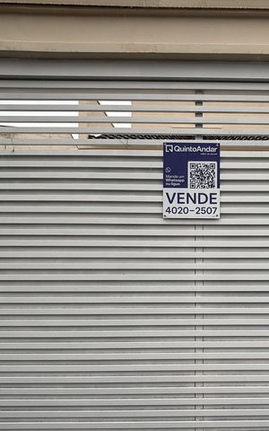 Casa à venda com 662m², 5 quartos e 8 vagas Casa à venda com 662m², 5 quartos e 8 vagasPLACA