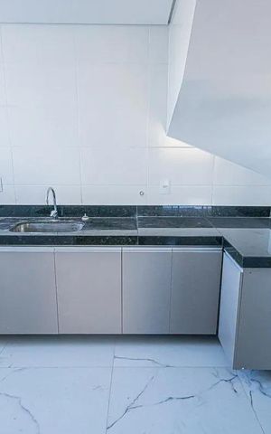 Apartamento para alugar com 168m², 3 quartos e 2 vagas Apartamento para alugar com 168m², 3 quartos e 2 vagasCozinha