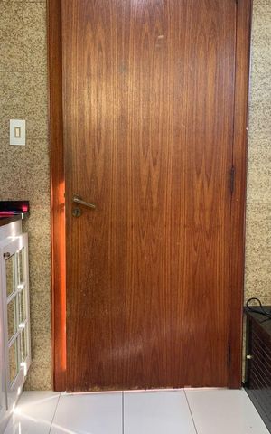 Apartamento à venda com 300m², 3 quartos e 2 vagas Apartamento à venda com 300m², 3 quartos e 2 vagasBanheiro da Suíte